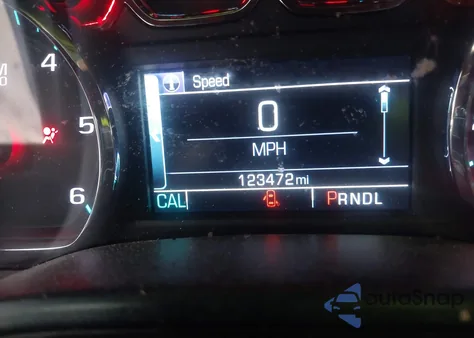 2017 Chevrolet Silverado 1500 1Lt из США, поврежденный, VIN 1GCVKREC5HZ257962